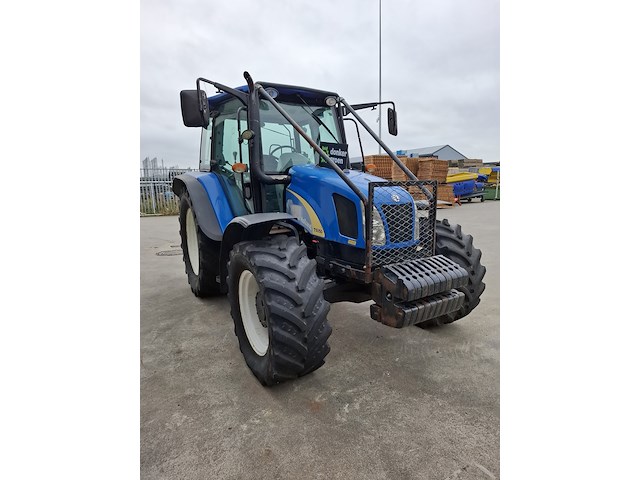 Tractor, new holland, t5050, 2012 - afbeelding 34 van  51