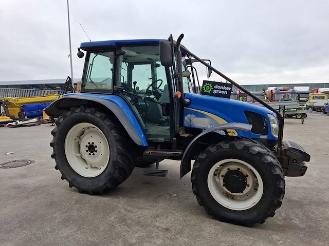 Tractor, new holland, t5050, 2012 - afbeelding 45 van  51