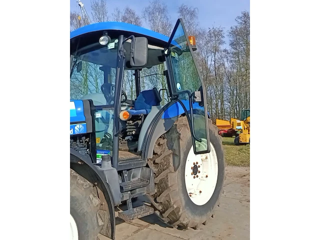 Tractor new holland, td5040, bouwjaar 2010 - afbeelding 4 van  40