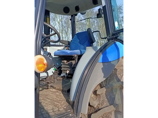 Tractor new holland, td5040, bouwjaar 2010 - afbeelding 5 van  40