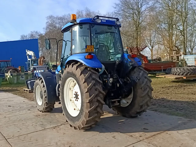 Tractor new holland, td5040, bouwjaar 2010 - afbeelding 36 van  40
