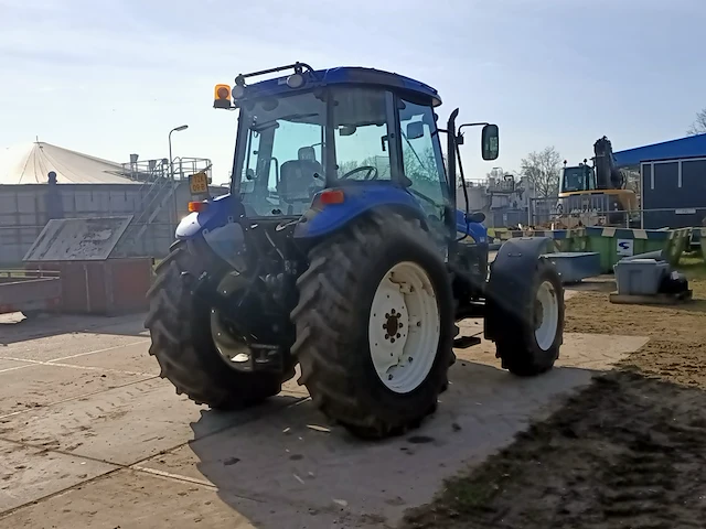 Tractor new holland, td5040, bouwjaar 2010 - afbeelding 39 van  40
