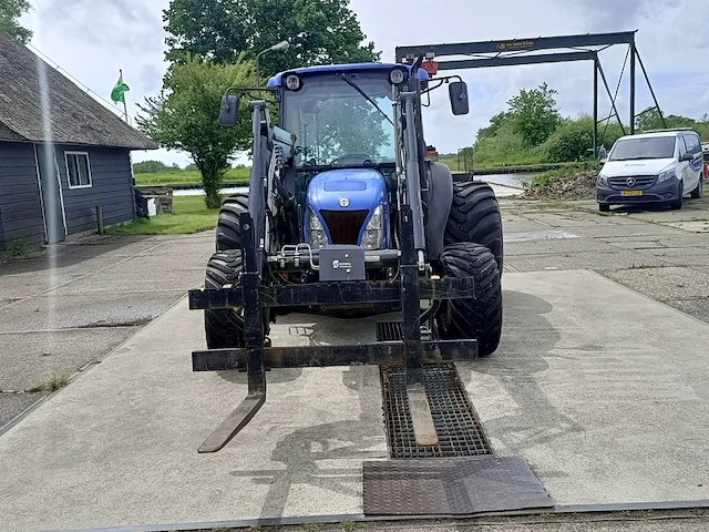 Tractor, new holland, tn60d met voorlader 520tl en vork, 2005 - afbeelding 5 van  52
