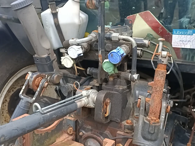 Tractor, new holland, tn60d met voorlader 520tl en vork, 2005 - afbeelding 28 van  52
