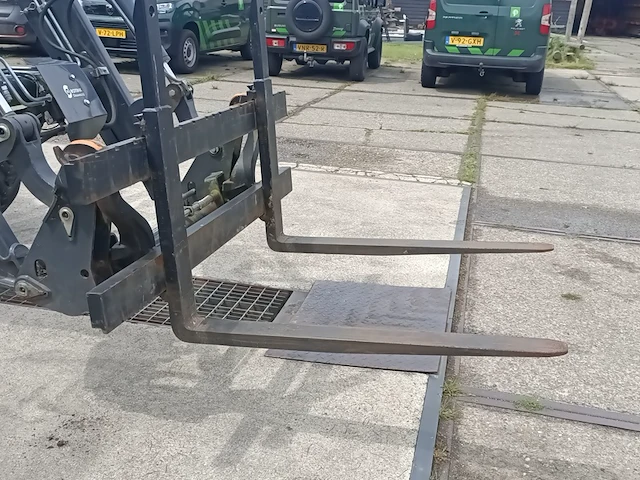 Tractor, new holland, tn60d met voorlader 520tl en vork, 2005 - afbeelding 36 van  52