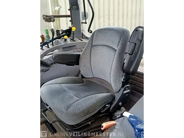 Tractor new holland, ts100a, bouwjaar 2014 | 10099h. | t-19-ddx - afbeelding 19 van  35