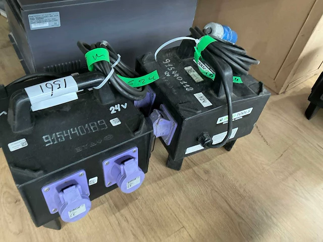 Trafo 230/24volt (2x) - afbeelding 3 van  4