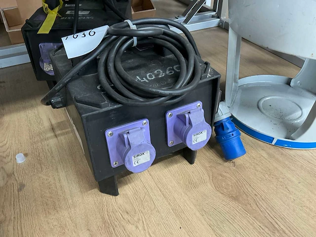 Trafo 230/24volt (2x) - afbeelding 2 van  3