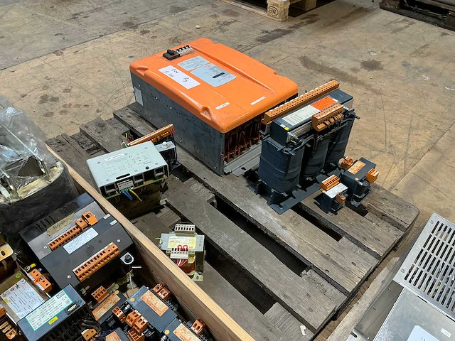 Trafo's - afbeelding 7 van  7