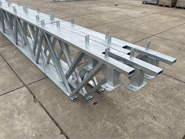 Tralie spant (10mtr) (5x) - afbeelding 18 van  24