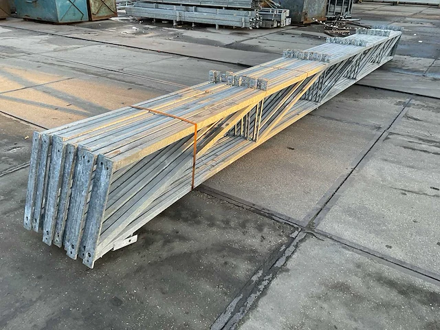 Tralie spant (12,80 mtr) (5x) - afbeelding 9 van  13