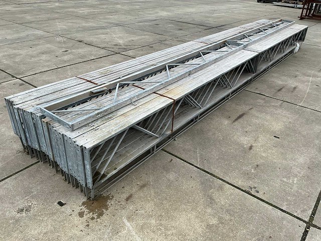 Tralie spant (6,40 mtr) (21x) - afbeelding 1 van  14