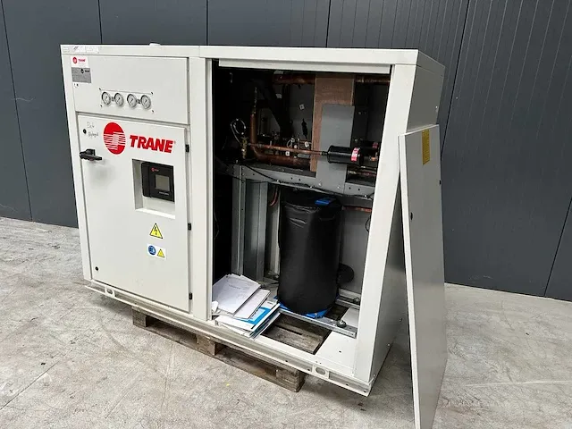 Trane - ecgwh 230 - chiller/warmtepomp - afbeelding 3 van  6