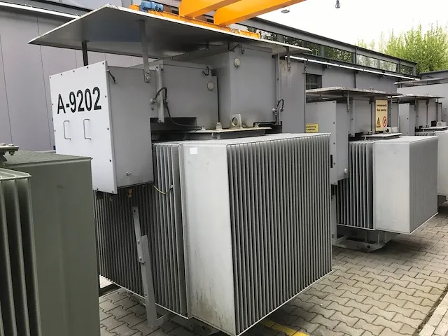 Transformator 1600 kva 20.500/420 volt - afbeelding 8 van  11