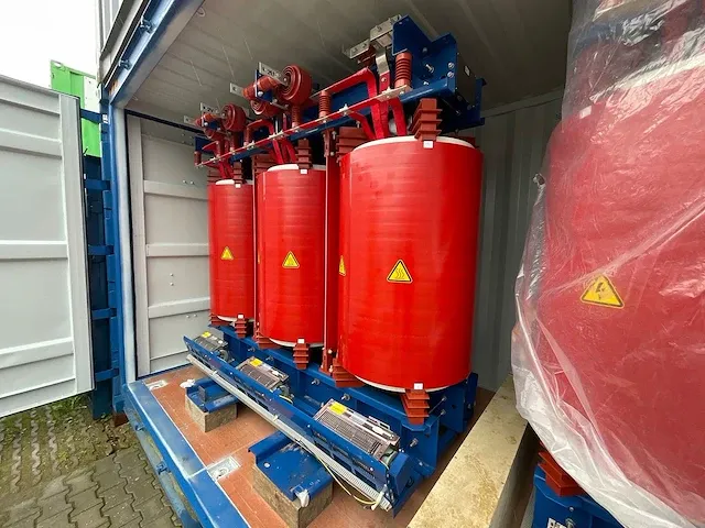 Transformer 3380 kva 30.000/6.000 volt - afbeelding 8 van  11