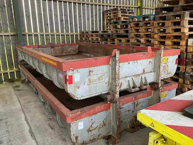 Translift 6 m3 afzet afvalcontainer “ketting/kabelsysteem” - afbeelding 1 van  8
