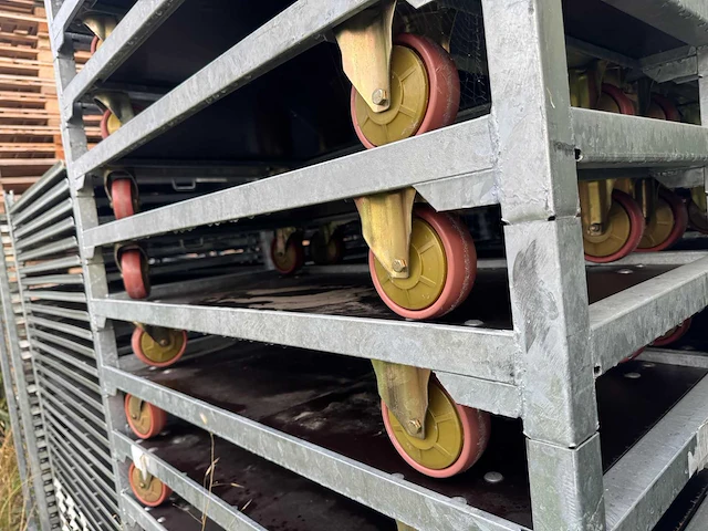 Transport kar (235x) met bled (848x) - afbeelding 4 van  12