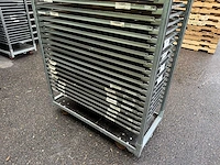 Transport kar (235x) met bled (848x) - afbeelding 9 van  12