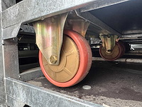 Transport kar (235x) met bled (848x) - afbeelding 11 van  12