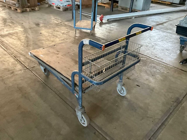 Transport kar - afbeelding 3 van  4
