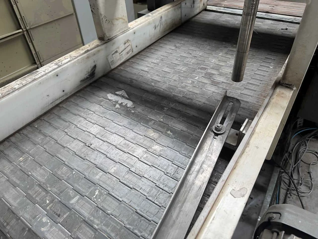 Transportband met aandrijfmotor - afbeelding 8 van  12
