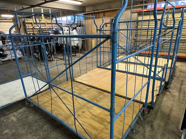 Transportkar 200x115x180 v.v. multiplex plaat, nestelbaar - afbeelding 3 van  3