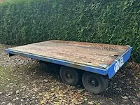 Transportwagen/ kar/ plateauwagen/ industrie wagen - afbeelding 2 van  6