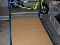 Transportwagen / plateauwagen met afmeting 100 x 65 cm. - afbeelding 2 van  2
