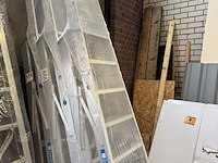 Trap met veiligheidsplatform 8 treden zarges, seventec s 40338 - afbeelding 2 van  4