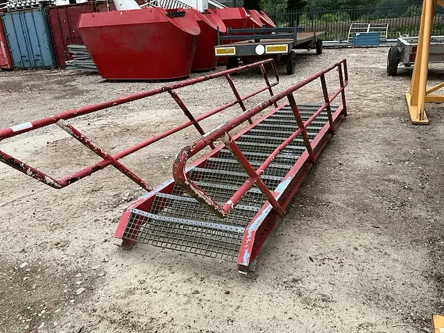 Trap - afbeelding 2 van  6