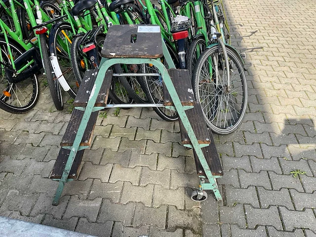 Trap - afbeelding 1 van  2