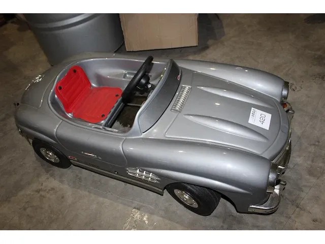 Trapauto mercedes benz sl 120 x 55 x 40 cm - afbeelding 1 van  1