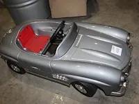 Trapauto mercedes benz sl 120 x 55 x 40 cm - afbeelding 1 van  1