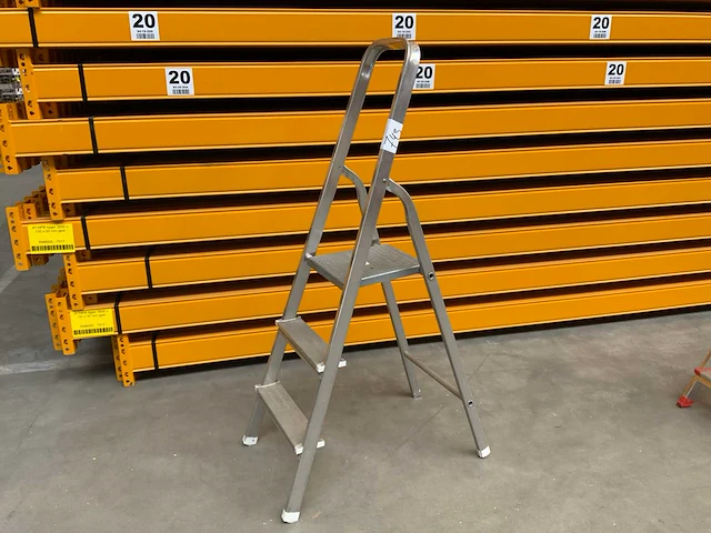 Trapladder 1x3 - afbeelding 1 van  2