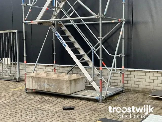 Traptoren - afbeelding 7 van  12