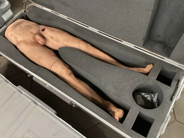 Trauma training aid - afbeelding 3 van  4