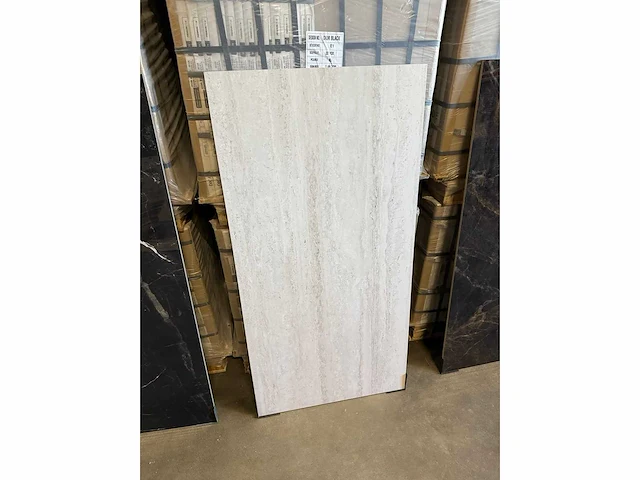 Travertin tegel 46,08 m2 60x120 - afbeelding 1 van  3