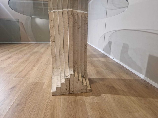 Travertine - vintage - eettafel - jaren 70 - afbeelding 6 van  9