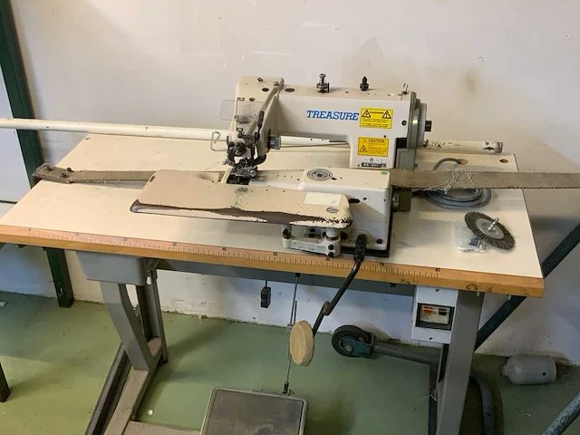 Treasure bs-811 naaimachine - afbeelding 2 van  3