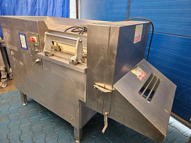 Treif maschinenbau gmbh - afbeelding 1 van  11