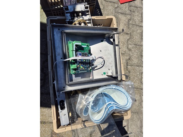 Treif - afbeelding 2 van  12