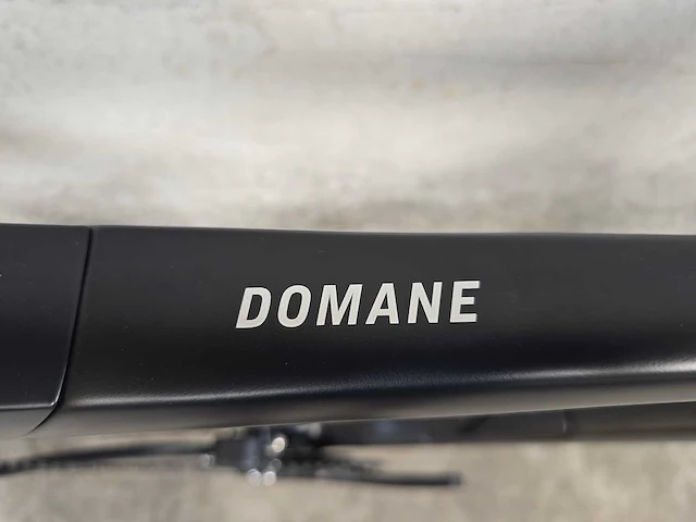 Trek - domane - sl 6 gen 4 - racefiets 0400 - afbeelding 3 van  15