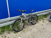 Trek fuel x mountainbike - afbeelding 1 van  10