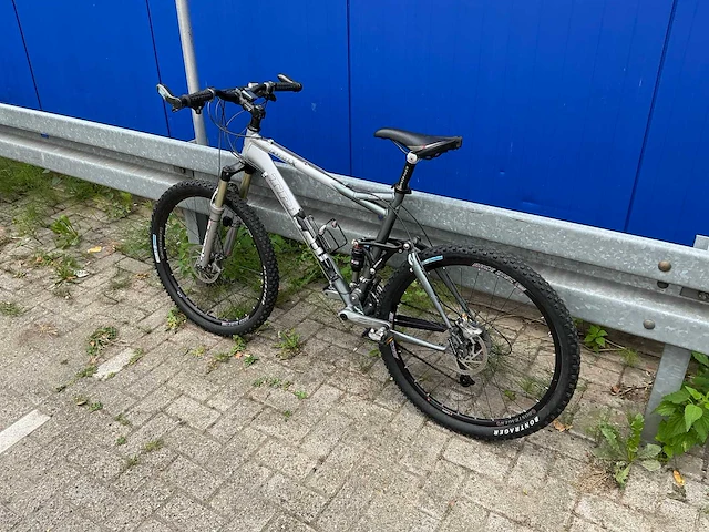 Trek fuel x mountainbike - afbeelding 4 van  10