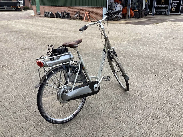 Trek hydro formeel elektrische fiets - afbeelding 3 van  9