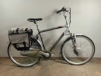 Trek navigator 300+ elektrische fiets - afbeelding 1 van  11