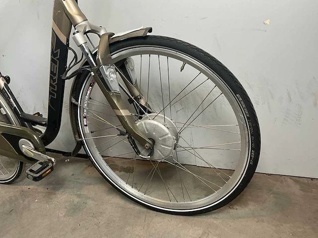 Trek navigator l600+ elektrische fiets - afbeelding 8 van  12