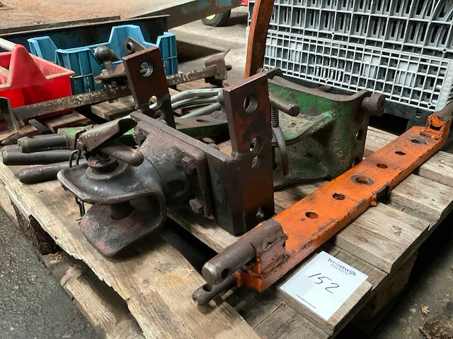 Trekhaken en tractor accessoires - afbeelding 2 van  5