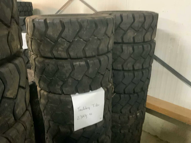 Trelleborg t-800 23x9-10 heftruck toebehoren (6x) - afbeelding 1 van  2