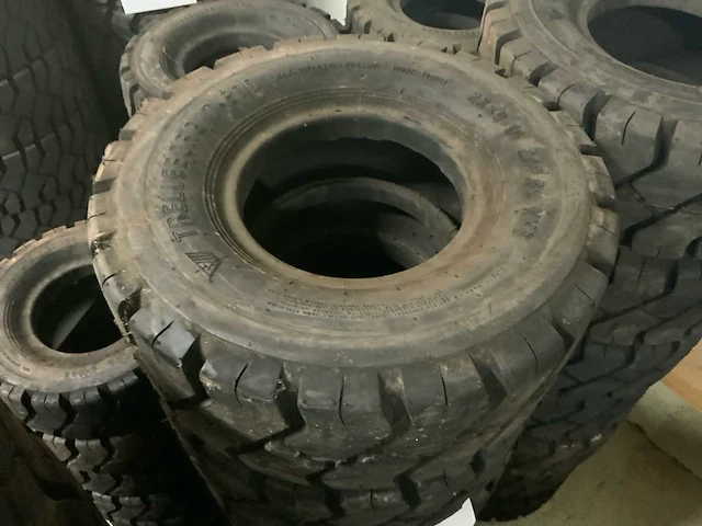 Trelleborg t-800 23x9-10 heftruck toebehoren (6x) - afbeelding 2 van  2